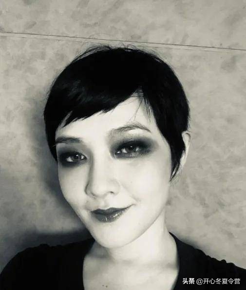 打唇釘紋花臂，從&OpenCurlyDoubleQuote;乖乖女&rdquo;到&OpenCurlyDoubleQuote;小魔女&rdquo;，范曉萱真的墮落了嗎？