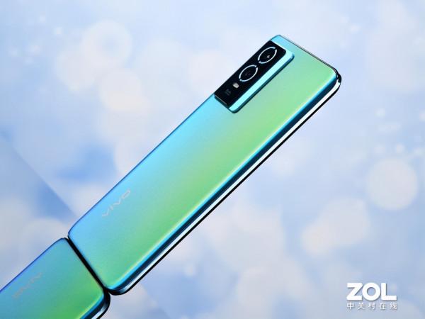 更輕薄的千元5G新秀 vivo Y76s圖賞