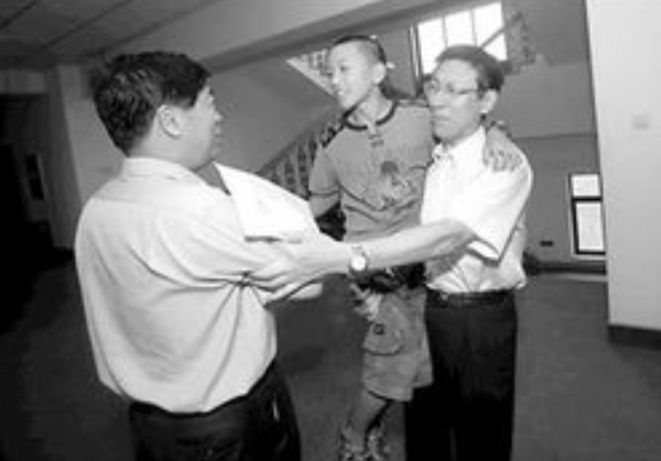 茅臺曾內定的天才：13歲考上985，本該4年大學，他卻足足讀了6年