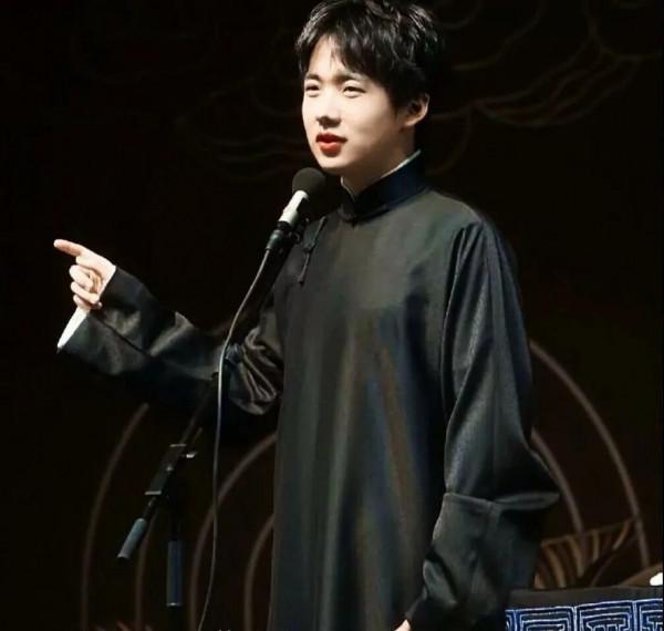 愛笑的男生（郭麒麟）