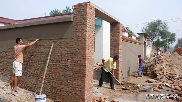 農村有人說在村裡蓋新房，10年以後多數會分文不值，真會這樣嗎？