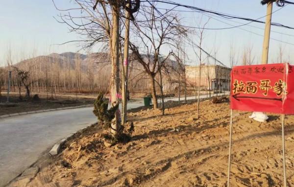 &OpenCurlyDoubleQuote;3元一碗麵&rdquo;拉麵哥粉絲破200萬，人潮褪去，他比你想象得更難