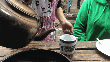 凌晨就開始喝早茶的小縣城,比廣東猛多了 凌晨就開始喝早茶的小縣城,比廣東猛多了