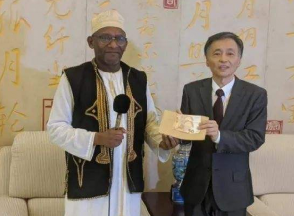 海釣天堂葛摩：四十年前曾是僱傭兵大本營，整個非洲聞之色變