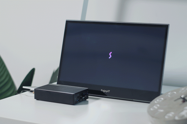 擁有一臺官方多系統支援的盒子是什麼體驗？Station P2迷你主機