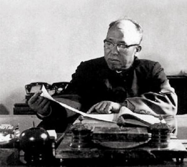 十大元帥墓地今何在?元帥們去世後都葬在了哪裡?蒼松翠柏掩忠魂 十大元帥墓地今何在?元帥們去世後都葬在了哪裡?蒼松翠柏掩忠魂