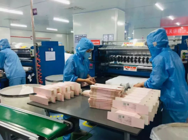 溫鐵軍：中國崛起不易，不斷被美國“吸血”，像頭牛被扒了兩張皮