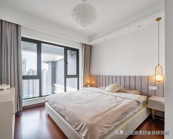 現代輕奢 ▏重塑120㎡複式家，用色彩演繹空間浪漫