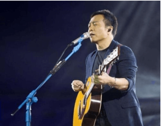 悲傷的臧天朔，自己選擇的路，跪著也要走完