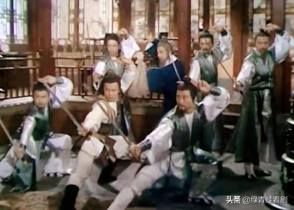 歐陽鋒殺死郭靖5位師傅，為何郭靖終生沒有報仇，和黃蓉有關