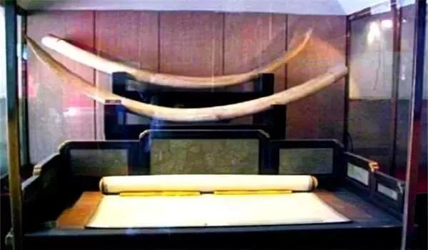 一張破涼蓆,竟然值兩千萬 一張破涼蓆,竟然值兩千萬