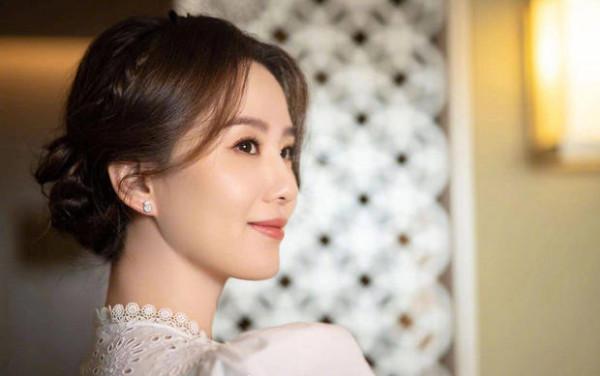 覺得她長的很一般，是不是媒體過於誇大其詞了