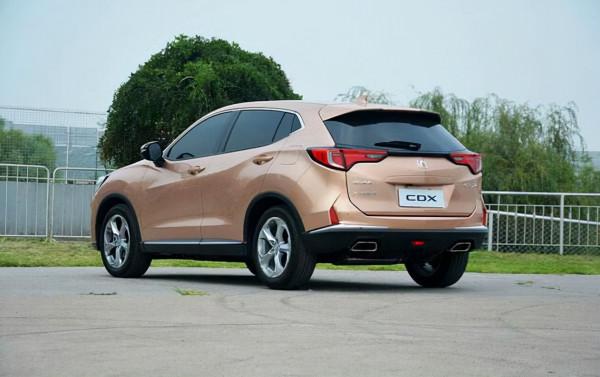 駕駛感受堪比效能車 謳歌CDX、寶馬X2