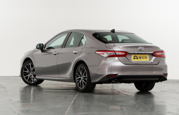 是你，你選哪款！日德之戰 豐田凱美瑞對比大眾帕薩特