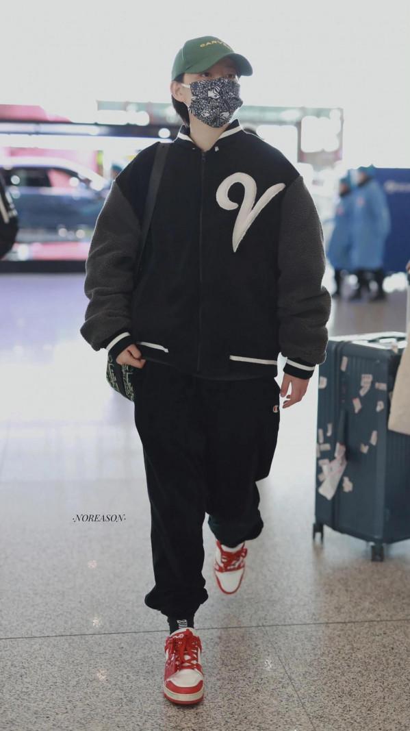 一週女明星機場私服穿搭，關曉彤、張子楓、劉雨昕、吳宣儀等