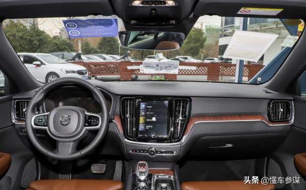 低調小資的旅行車,進口+沃爾沃設計,35萬就能開走 低調小資的旅行車,進口+沃爾沃設計,35萬就能開走