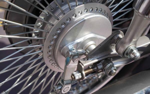 宗申輕便彎梁車Yami，個性外觀，售6880元，女朋友也能輕鬆駕馭