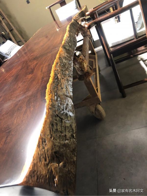 大板桌搭配：黑檀（風車木）實木大板