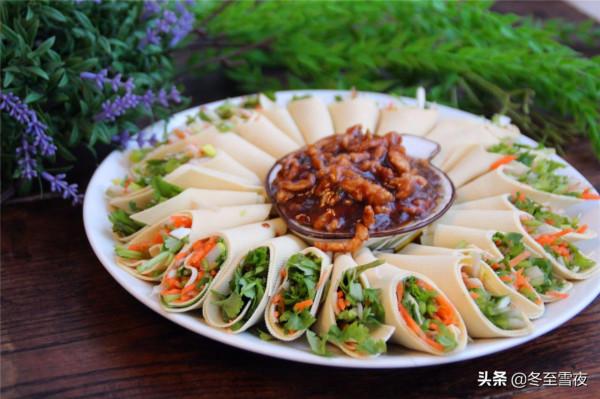 年夜飯推薦這道菜，涼熱搭配不油膩，花開富貴，寓意萬事如意