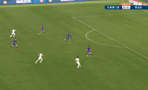 28歲海歸鋒霸終結中超最恥辱紀錄！單場2球致勝，成功拯救球隊