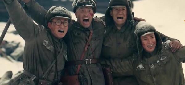 志願軍女兵凍傷，3名男兵用體溫幫她暖腿，40年後她依舊遺憾