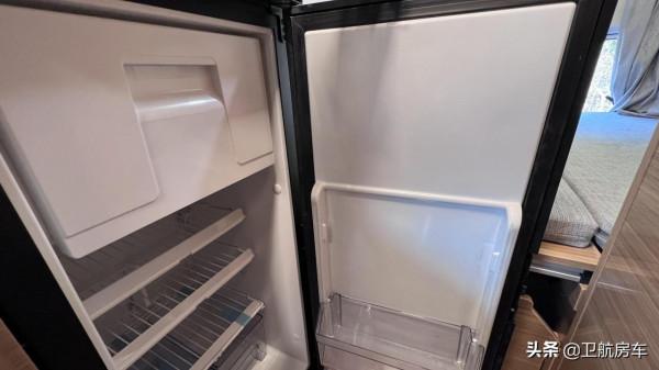 五座福特 夫妻首選移動的家 五座福特 夫妻首選移動的家