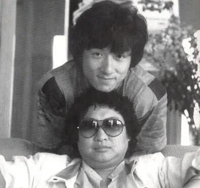 成龍和韓紅是我年輕時候的偶像