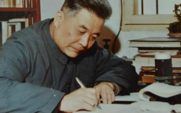 1986年,鄧稼先彌留之際問妻子:30年後,還有人記得我嗎? 1986年,鄧稼先彌留之際問妻子:30年後,還有人記得我嗎?