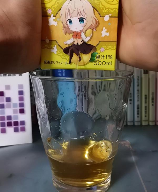 《點兔》聯動立頓推出茶飲料，日網友想出奇怪飲用方法｜ACGN新聞