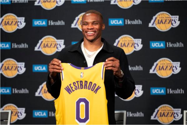 湖人的上限在哪？濃眉戴維斯決定球隊的未來，側翼小將也入選