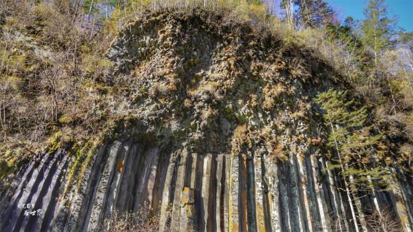 論奇石,我就服長白山望天鵝,它是1億年前火山噴發創造的奇觀 論奇石,我就服長白山望天鵝,它是1億年前火山噴發創造的奇觀
