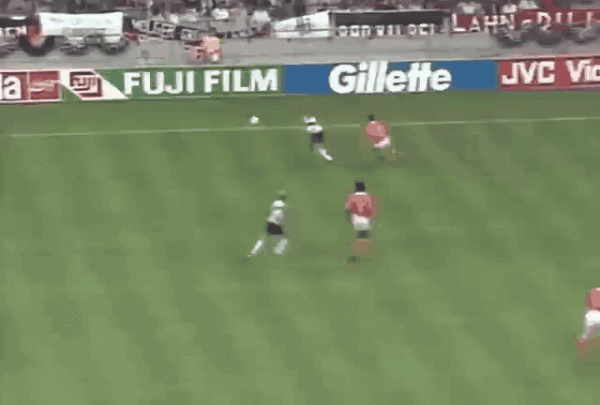 1990年世界盃1/8決賽篇，沃勒爾耍詐？裡傑卡爾德吐了幾次口水？