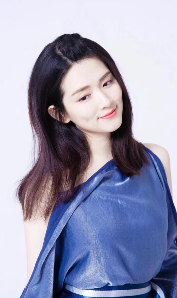 青春+顏值就是潛力價值，陳昊宇的名字像男孩氣宇軒昂，儀表端莊