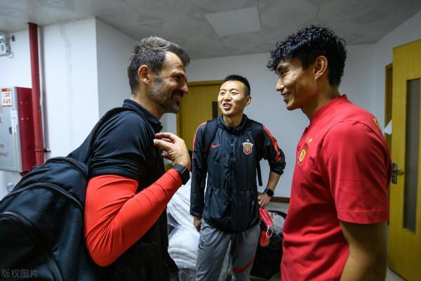 申花代理主帥將離任，滬媒稱應儘早選帥 中超多隊帥位將出現變化