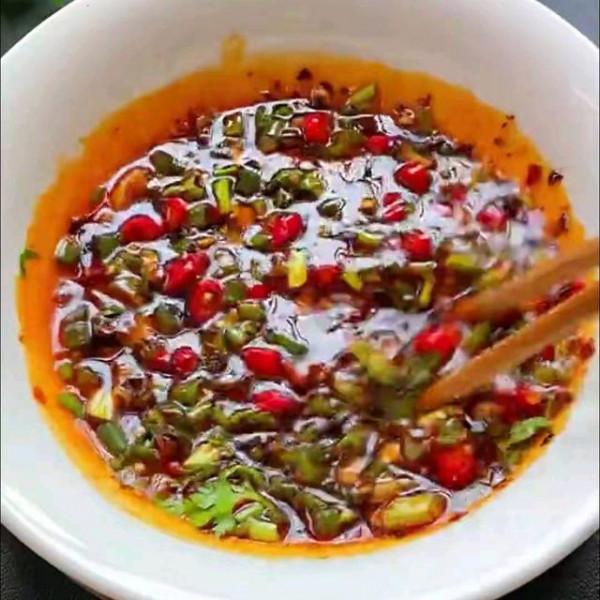 山西特色麵食“剪刀面”,一把剪子剪出的麵食,如何成為網紅美食 山西特色麵食“剪刀面”,一把剪子剪出的麵食,如何成為網紅美食