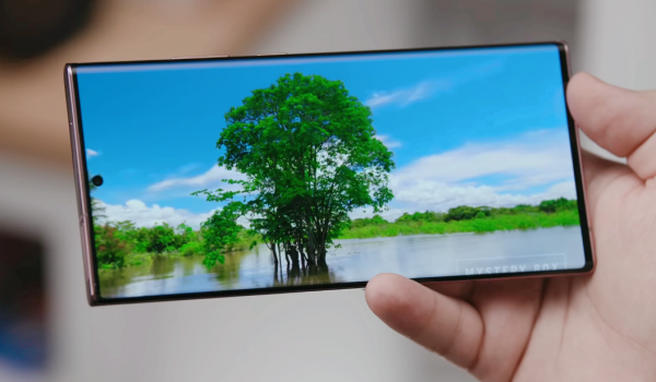 花6299元，在年末撿漏三星Note20UItra虧嗎？摸到真機一切都值了