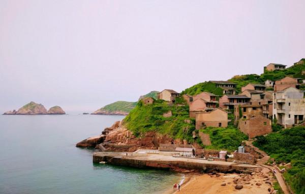 浙江舟山一“空村”,棟棟別墅爬滿綠植,上過英國《每日郵報》 浙江舟山一“空村”,棟棟別墅爬滿綠植,上過英國《每日郵報》