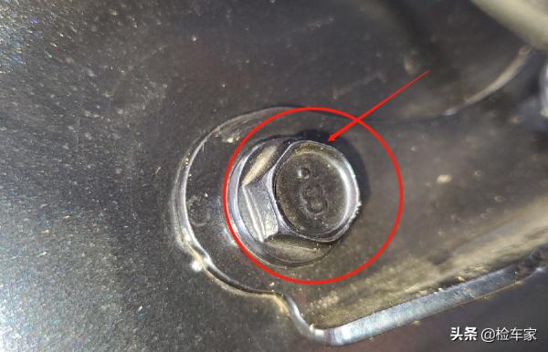 賣掉奧迪Q5，花60萬買輛雷克薩斯RX450h，省心省事還低調