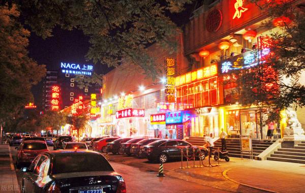 全國十大美食之十，北京簋街