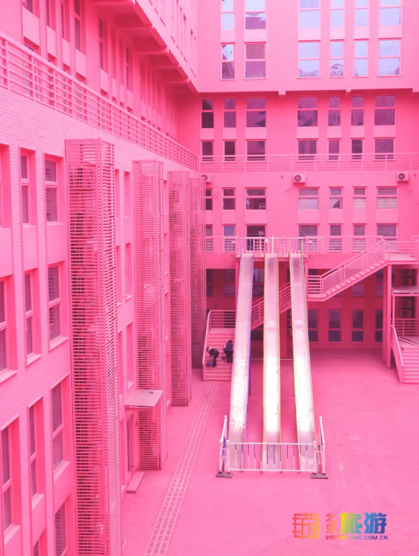 新晉驚豔拍照打卡地!樓下看“布達佩斯大飯店”,樓頂看“小摩洛哥” 新晉驚豔拍照打卡地!樓下看“布達佩斯大飯店”,樓頂看“小摩洛哥”