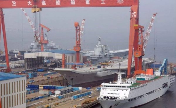 中美造艦實力大比拼，我們比老美還差多遠？