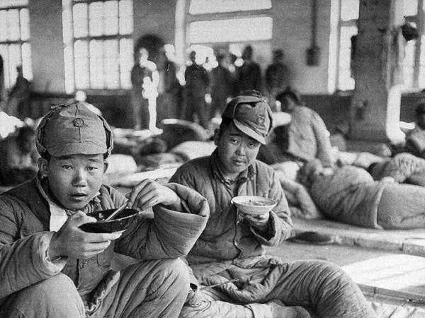 平型關大捷是抗日以來第一次勝利,毛主席只發了10個字,暗含隱痛 平型關大捷是抗日以來第一次勝利,毛主席只發了10個字,暗含隱痛