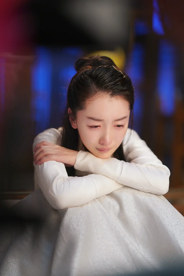 明星化妝也互相模仿？白開水妝容受追捧，有人美出圈有人像沒睡醒