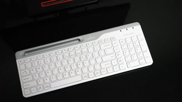 無線自由、切換隨心、卓越效能,A4Tech雙飛燕無線鍵鼠套裝體驗 無線自由、切換隨心、卓越效能,A4Tech雙飛燕無線鍵鼠套裝體驗