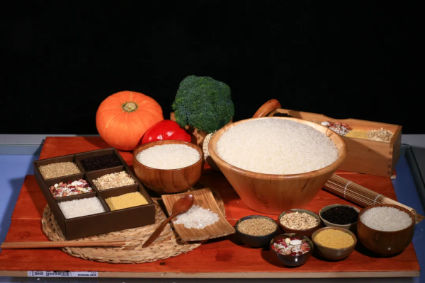 東方集團編研成果丨第三期：東方糧油品牌米產品彙編