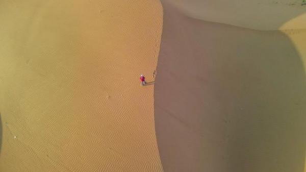 中衛沙坡頭旅遊,越野車穿越騰格里,看到最美的大漠落日 中衛沙坡頭旅遊,越野車穿越騰格里,看到最美的大漠落日