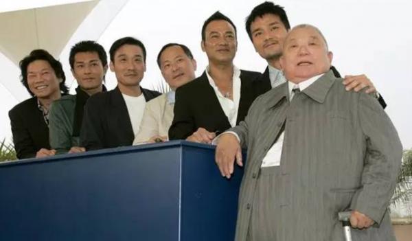 他是王晶的父親，港片的祖師爺，去世時能讓謝賢黃日華為其扶靈