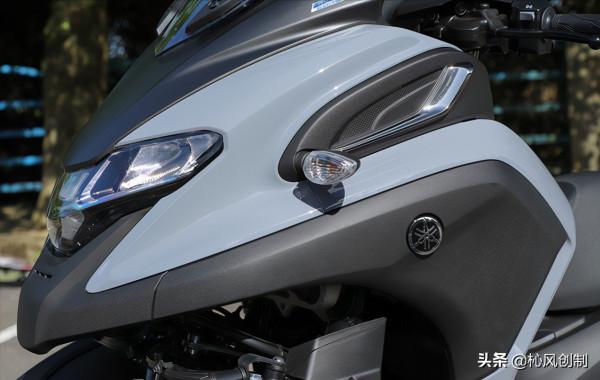 試駕雅馬哈YAMAHA Tricity300!超前部署安全性的三足巨獸 試駕雅馬哈YAMAHA Tricity300!超前部署安全性的三足巨獸