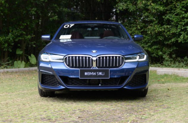 比亞迪秦領漲，軒逸下滑嚴重，寶馬5系落榜，11月轎車銷量榜解析