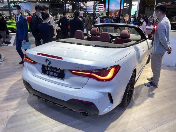 以操控基因聞名,卻備受爭議,實拍解析寶馬4系敞篷轎跑車 以操控基因聞名,卻備受爭議,實拍解析寶馬4系敞篷轎跑車